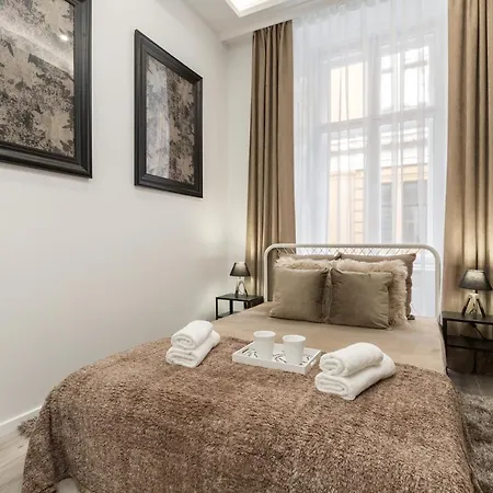 Holidays Harmony Lägenhet *