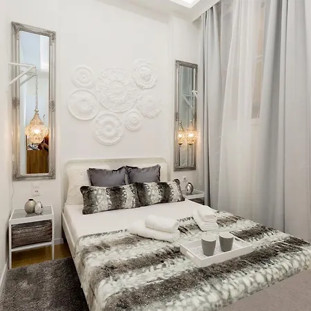 Holidays Harmony Apartment