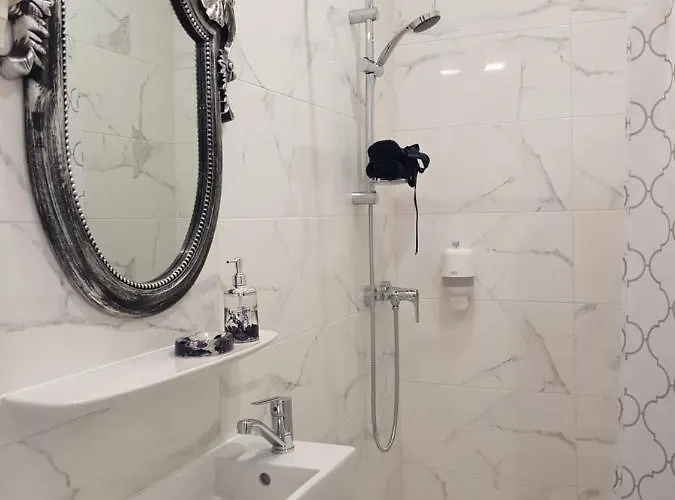 布达佩斯和谐度假公寓 公寓 布达佩斯